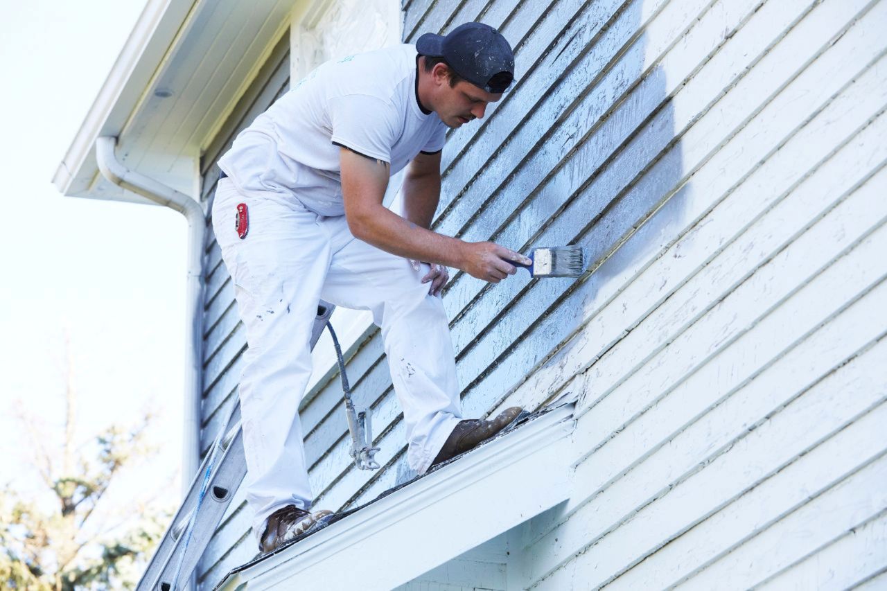 Choosing Long-Lasting Exterior Paint for Different Home Surfaces