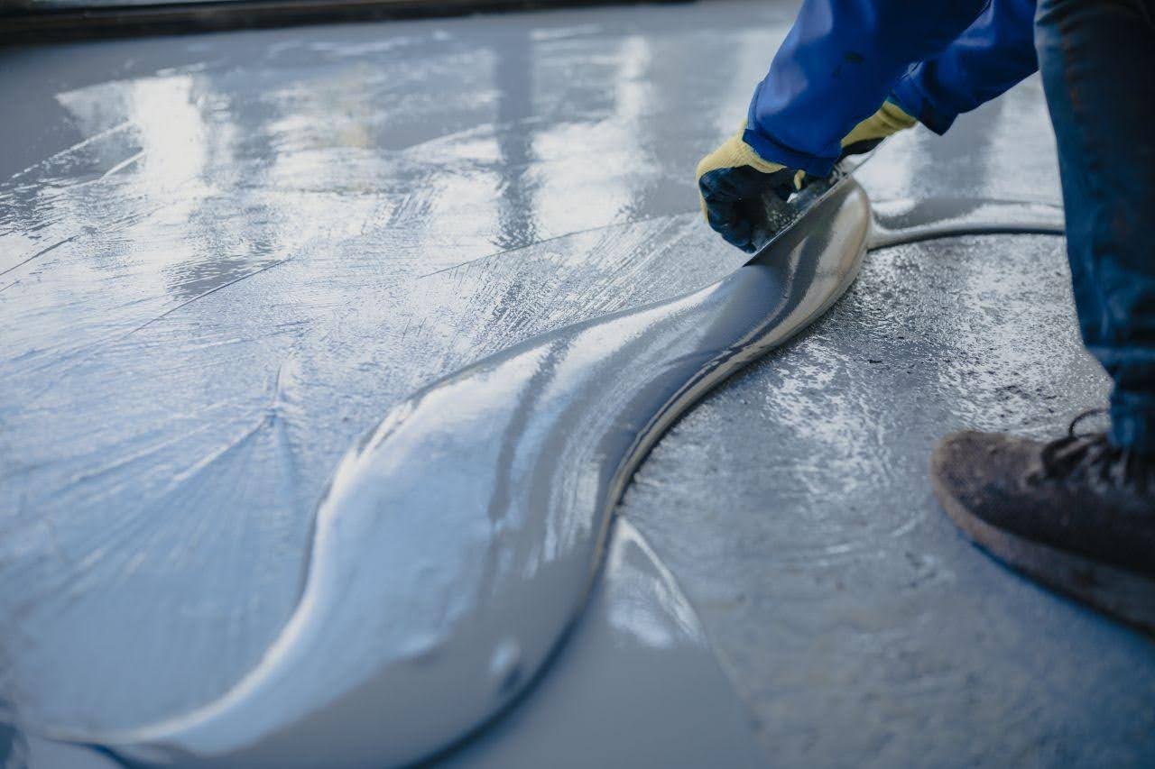 Epoxy Coating vs Traditional Floor Paint: Which Is Better?