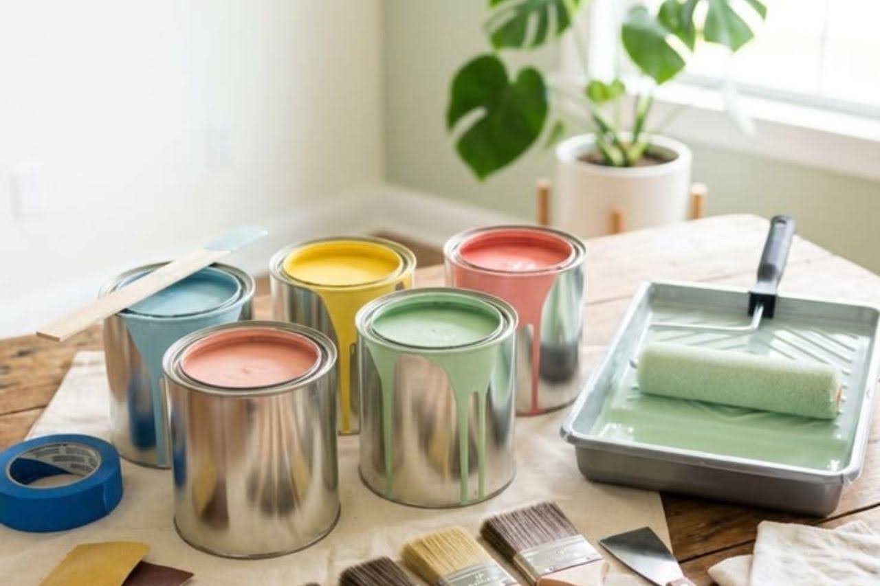 How to Choose the Best Living Room Paint for Your Home